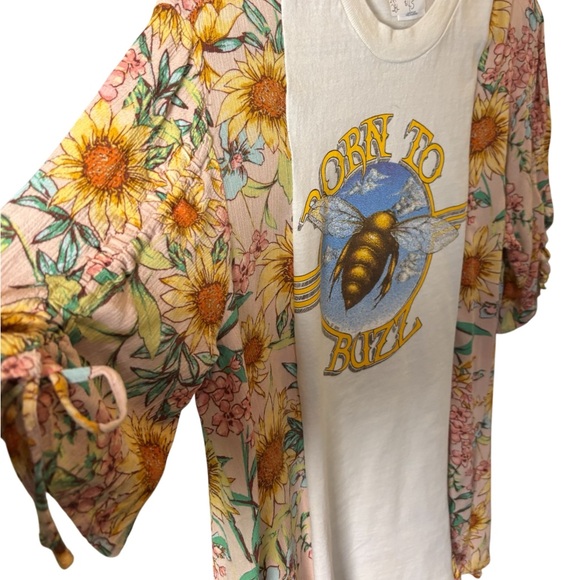 Born To Buzz Magical Upcycle - Picture 2 of 2